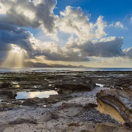 Home2book Bright & Stylish In La Isleta Апартаменти *