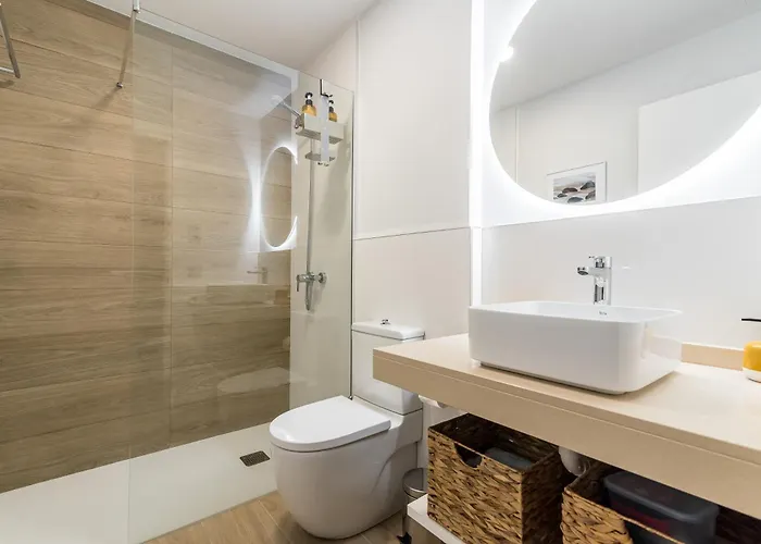 Home2book Bright & Stylish In La Isleta