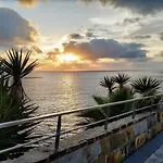 Home2book Bright & Stylish In La Isleta דירה *